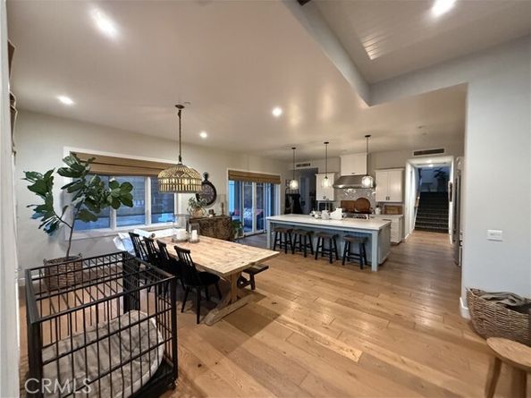 303 Covina, Long Beach CA 90803