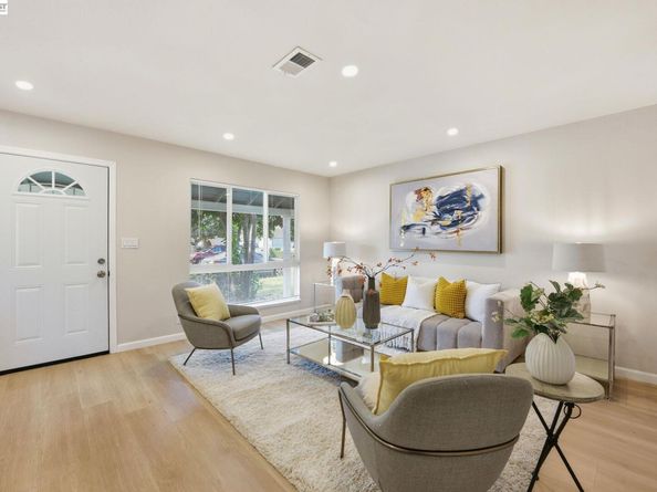 1559 Bandoni Ave, San Lorenzo CA 94580