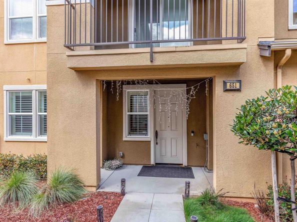 651 Elderberry Dr, Milpitas CA 95035