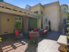 45 N Merrill Circle, Moraga CA 94556