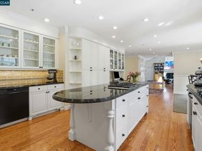 45 N Merrill Circle, Moraga CA 94556