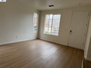1265 Alder Creek Cir, San Leandro CA 94577