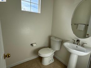 1265 Alder Creek Cir, San Leandro CA 94577