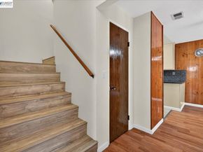 8373 Locust Pl, Dublin CA 94568