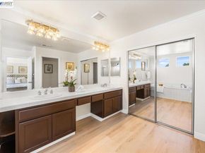 368 Riesling Ct, Fremont CA 94539