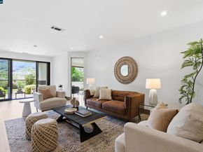 11 Bigleaf Road, Orinda CA 94563