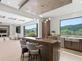 11 Bigleaf Road, Orinda CA 94563