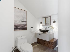 11 Bigleaf Road, Orinda CA 94563