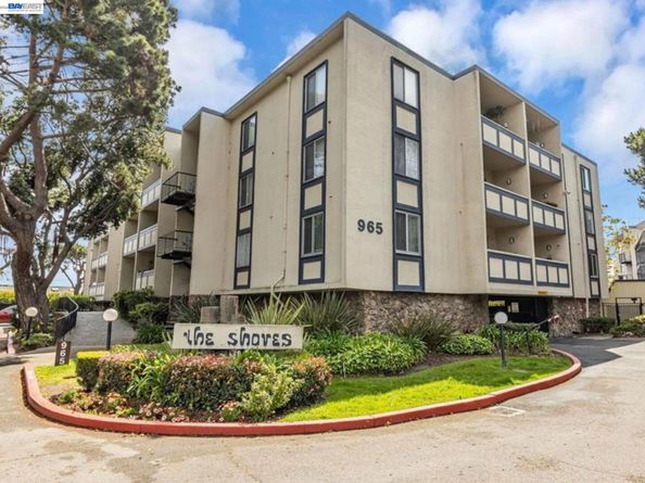 965 Shorepoint Ct #200, Alameda CA 94501