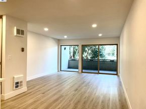 965 Shorepoint Ct #200, Alameda CA 94501