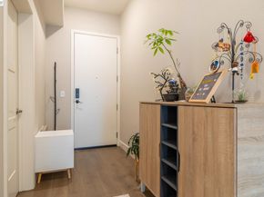 263 Llano De Los Robles Ave 1, San Jose CA 95136