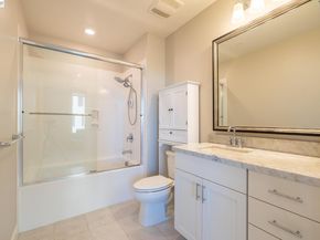 263 Llano De Los Robles Ave 1, San Jose CA 95136