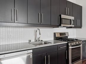 3801 San Pablo Ave 207, Emeryville CA 94608