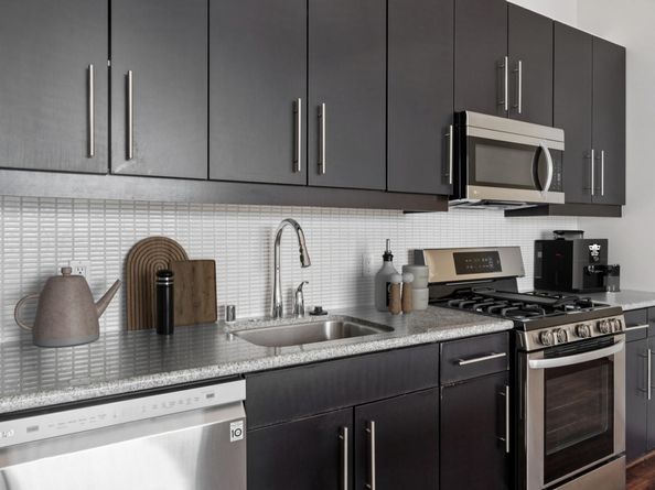 3801 San Pablo Ave 207, Emeryville CA 94608