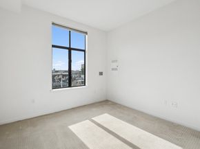 3801 San Pablo Ave 207, Emeryville CA 94608