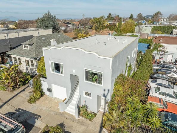 1039 Channing Way, Berkeley CA 94710