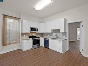 1923 West St, Oakland CA 94612