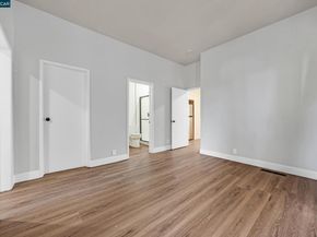 1923 West St, Oakland CA 94612