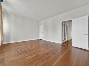 1923 West St, Oakland CA 94612