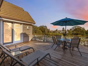 126 Frederick St, Santa Cruz CA 95062