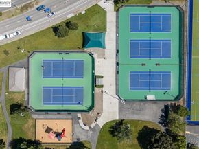 828 Columba Ln, Foster City CA 94404