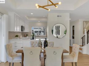 828 Columba Ln, Foster City CA 94404