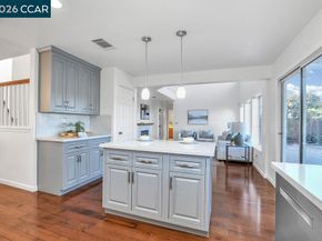 326 Liveoak Court, Martinez CA 94553
