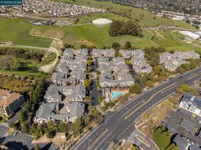 1008 Radiant Ln, San Ramon CA 94583