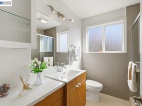 15185 Norton St, San Leandro CA 94579