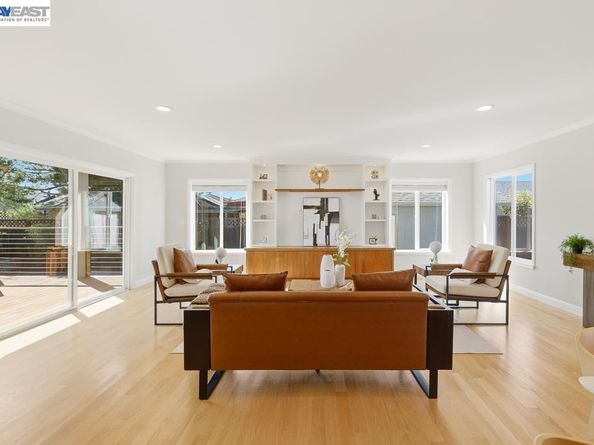 15185 Norton St, San Leandro CA 94579