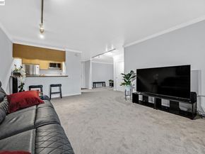 1087 Murrieta Blvd 242, Livermore CA 94550