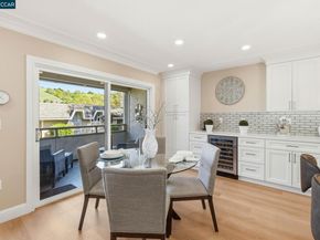 3410 Tice Creek Dr 8, Walnut Creek CA 94595