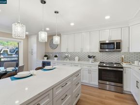 3410 Tice Creek Dr 8, Walnut Creek CA 94595