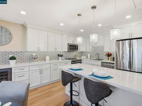 3410 Tice Creek Dr 8, Walnut Creek CA 94595