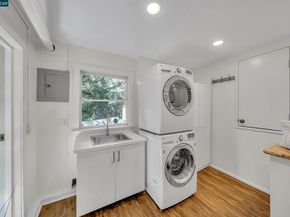 2633 Chelsea Dr, Oakland CA 94611