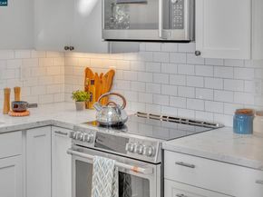 2633 Chelsea Dr, Oakland CA 94611