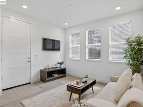 411 Rhythm Ln, Hayward CA 94544