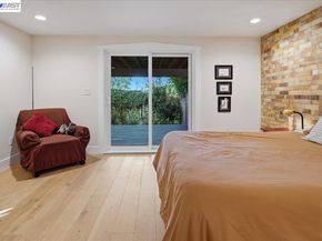 22111 Prospect St, Hayward CA 94541