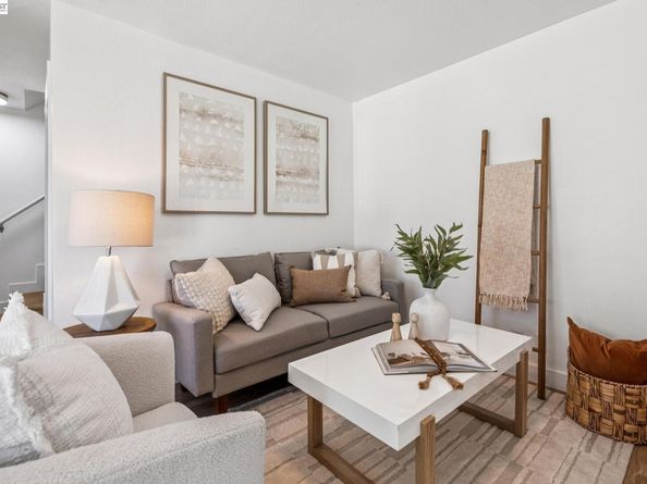 27796 Vasona Ct 2, Hayward CA 94544