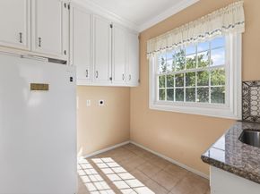 339 Hobart Ave, San Mateo CA 94402