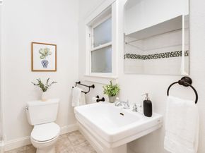 3746 Park Boulevard Way B, Oakland CA 94610