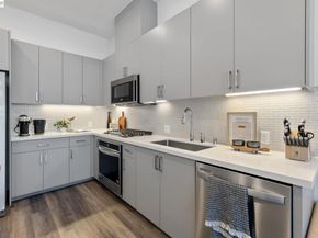 45128 Warm Springs Blvd 327, Fremont CA 94539