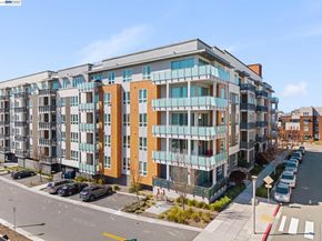 45128 Warm Springs Blvd 327, Fremont CA 94539