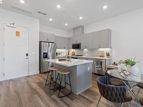 45128 Warm Springs Blvd 327, Fremont CA 94539