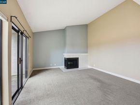 22135 Sevilla Rd 32, Hayward CA 94541