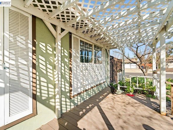 5954 Running Hills Ave, Livermore CA 94551