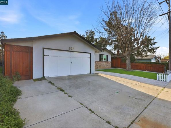 807 Crane Ave, Livermore CA 94551