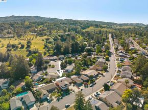 259 Donegal Way, Martinez CA 94553