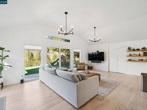 3268 Park Ln, Lafayette CA 94549