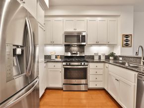 2574 Alvin St, Mountain View CA 94043